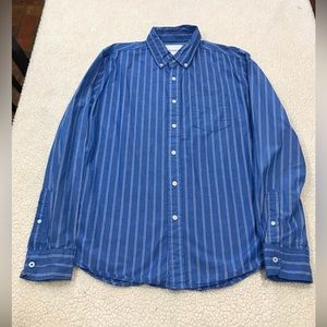 Aeropostale Blue Striped LS Button Down Shirt 
Size Medium 38 - 40 
100% Cotton